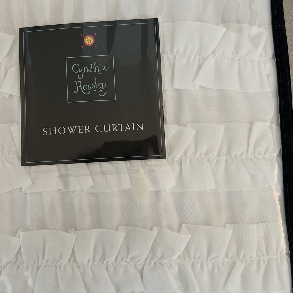 New Cynthia Rowley Shower Curtain 72x72 Shabby Chic White Ruffle Polyester NIP - Picture 6 of 6